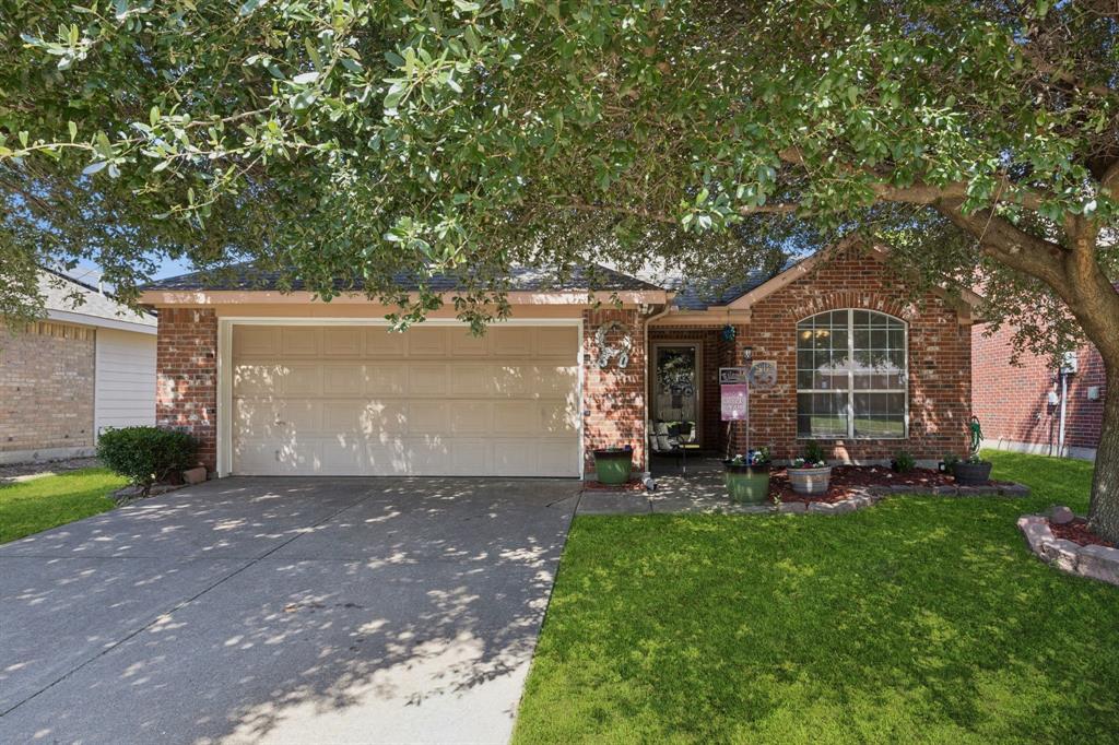 2915 Appaloosa Drive Property Photo 1