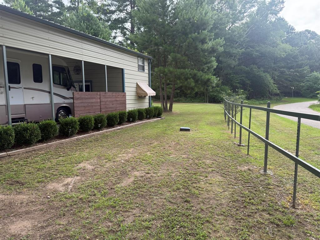 225 County Road 2157 Property Photo 32