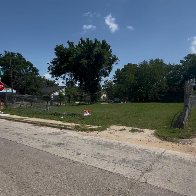 2800 Carter Street Property Photo 1