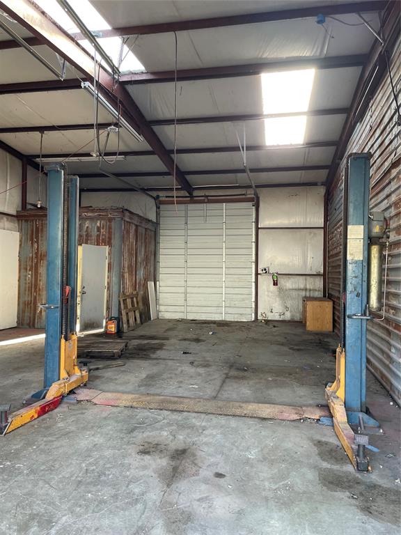 6413 Nine Mile Bridge Road Property Photo 8