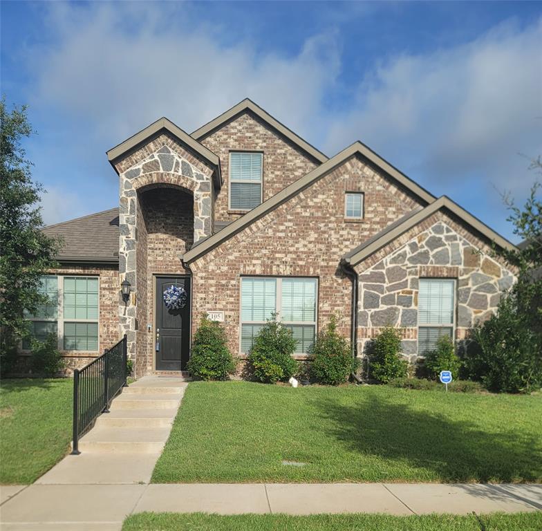105 Melody Way Property Photo 1