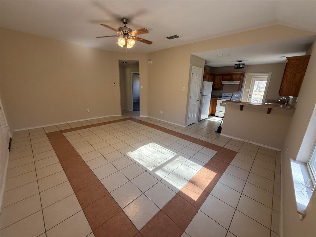 900 Reese Lane Property Photo 6
