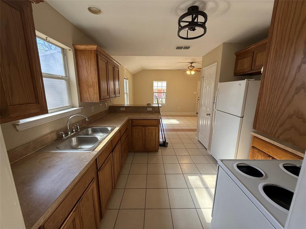 900 Reese Lane Property Photo 9