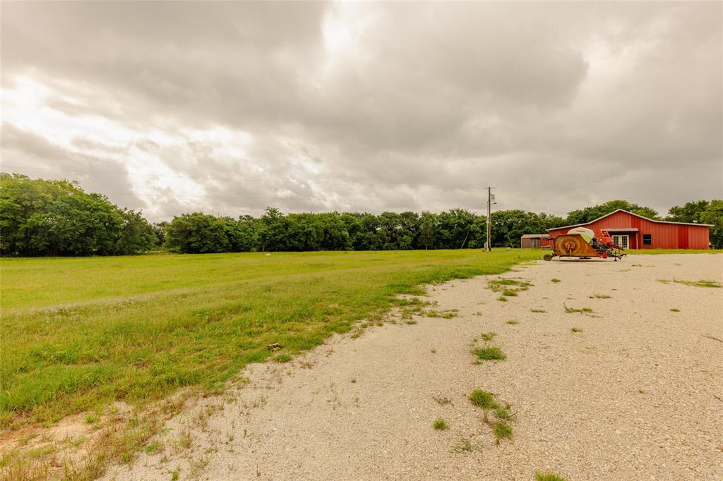 1208 E Broadway Street Property Photo 11