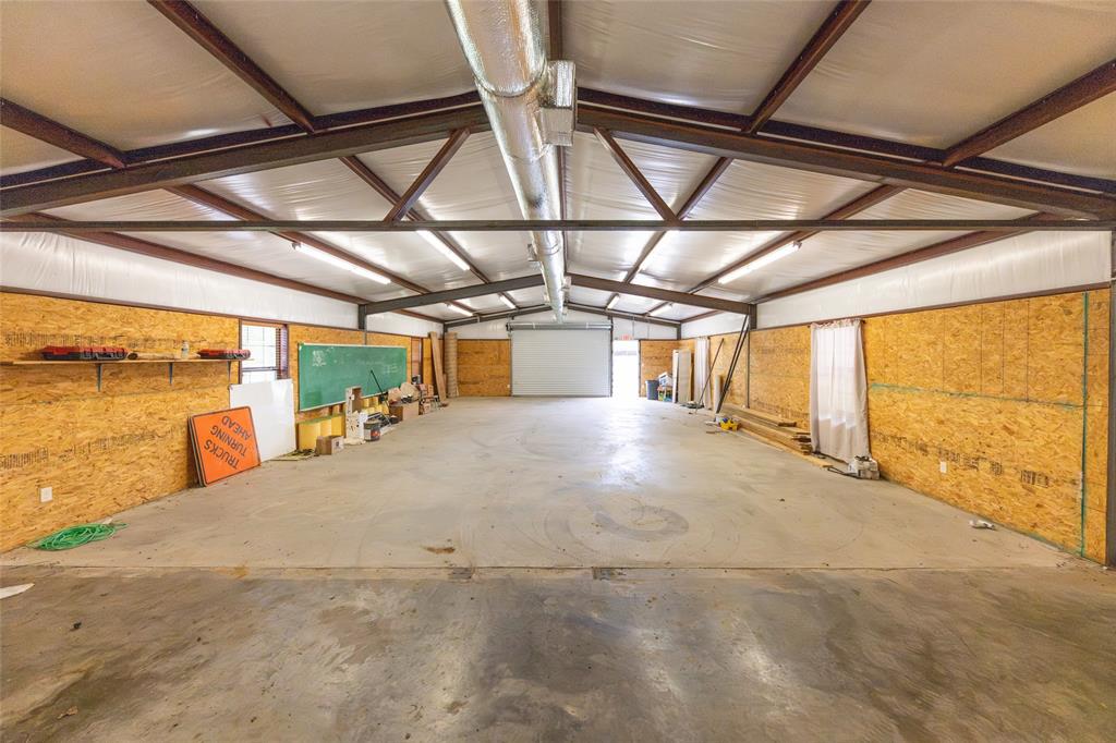 1208 E Broadway Street Property Photo 26