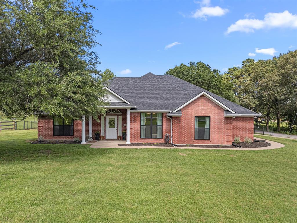 200 N Lexington Drive Property Photo 1