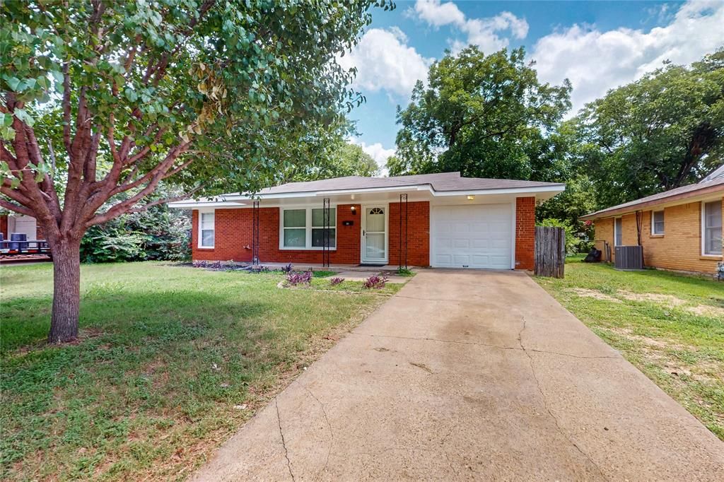 6418 Onyx Drive Property Photo 1