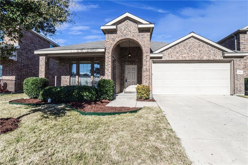 1025 Lake Grove Drive Property Photo 1