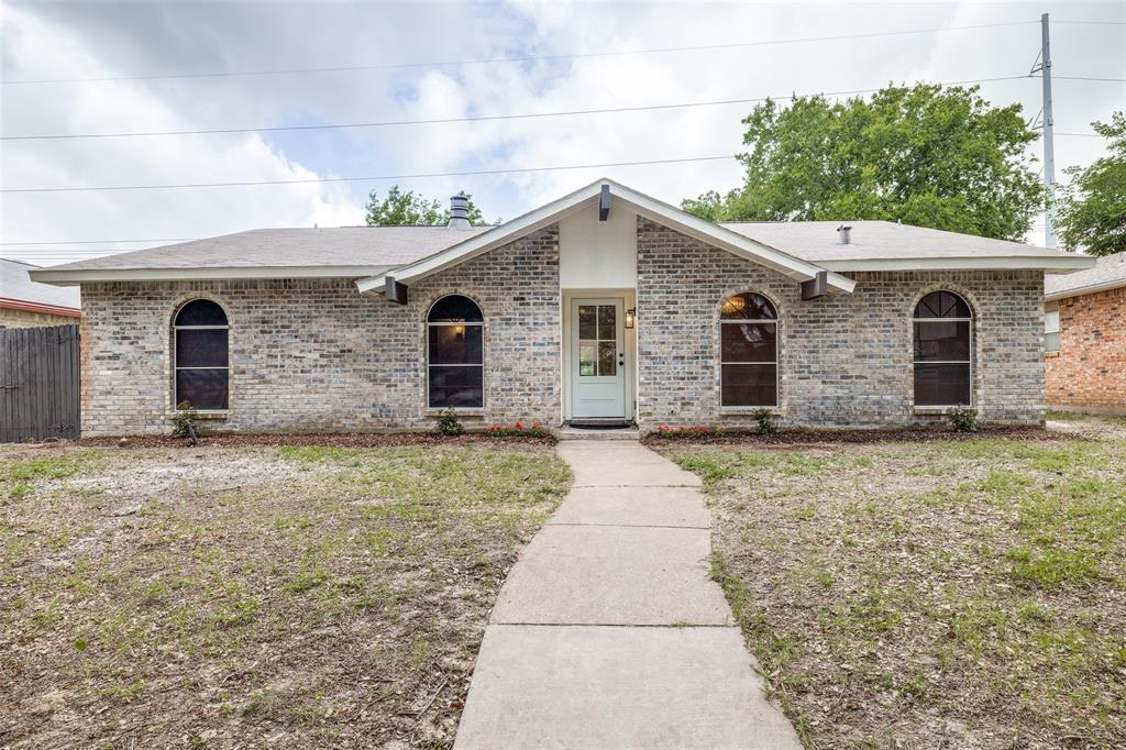 3525 S Elm Drive Property Photo 1