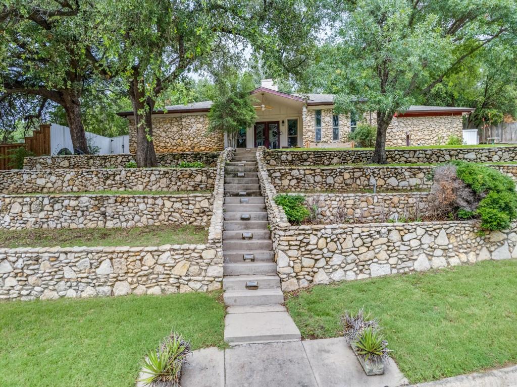 405 Chandler Lake Road