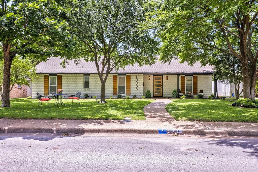 10938 Yorkspring Drive Property Photo 1