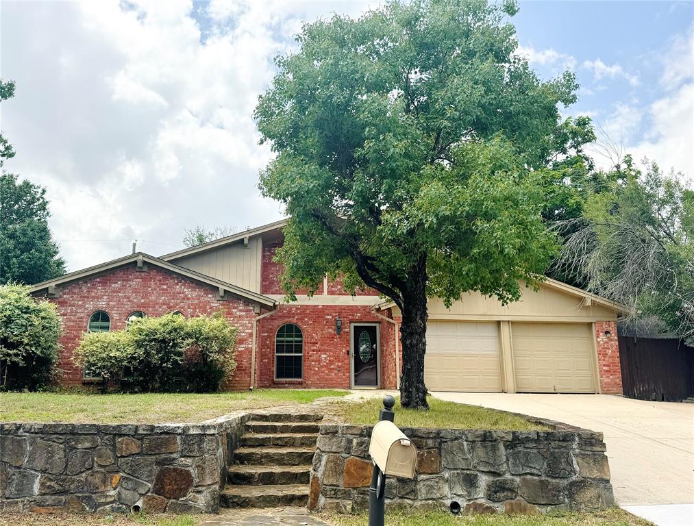7804 Daniel Drive Property Photo 1