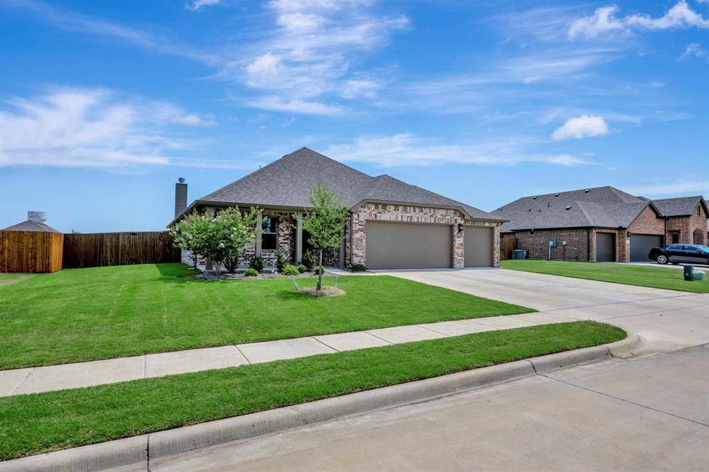 595 Randys Way Property Photo 1
