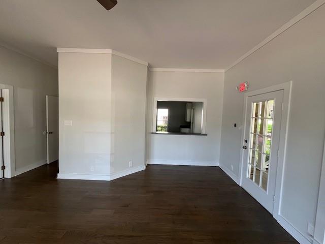 300 N Bryant Avenue Property Photo 9