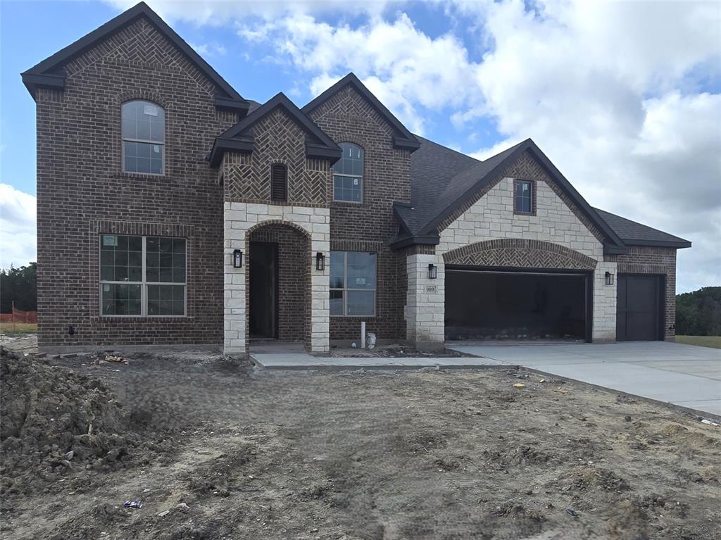 909 Allegro Avenue Property Photo 1
