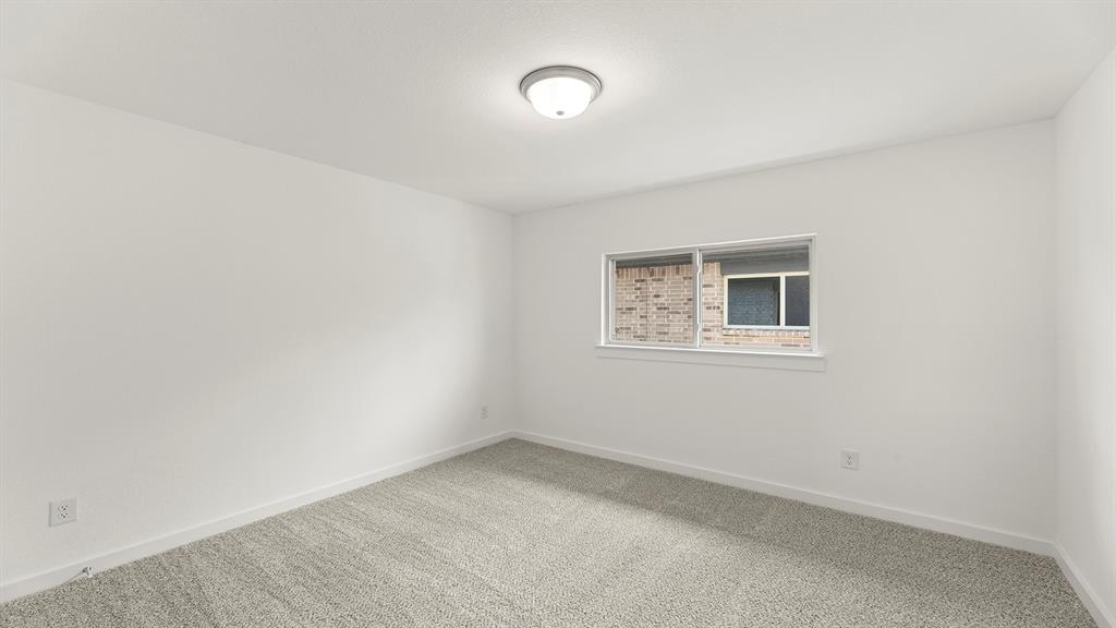 1655 Gracehill Way Property Photo 22