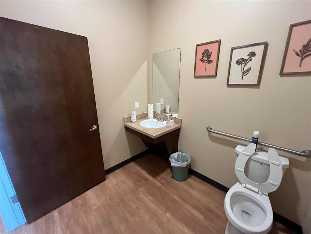128 S Cockrell Hill Road Property Photo 12