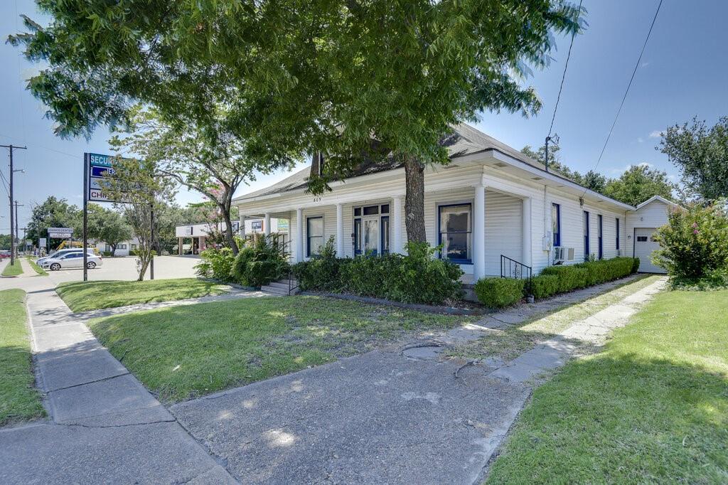 609 Ferris Avenue Property Photo 3