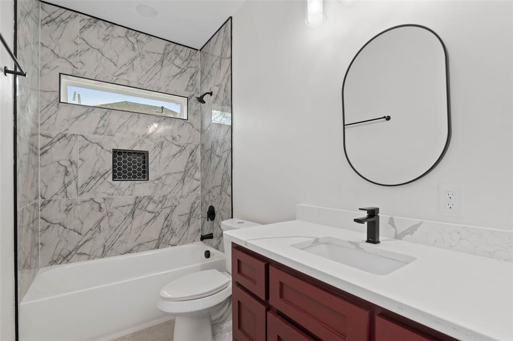1520 Harris Street Property Photo 8