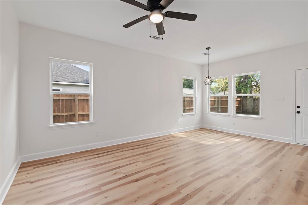 1520 Harris Street Property Photo 14