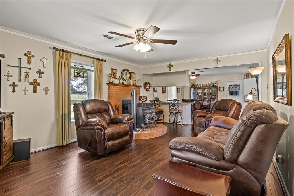 468 Cr 4211 Property Photo 4