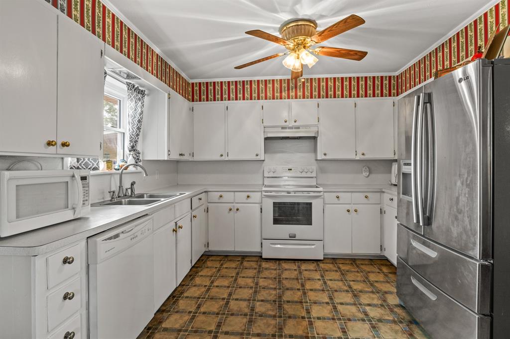 468 Cr 4211 Property Photo 7