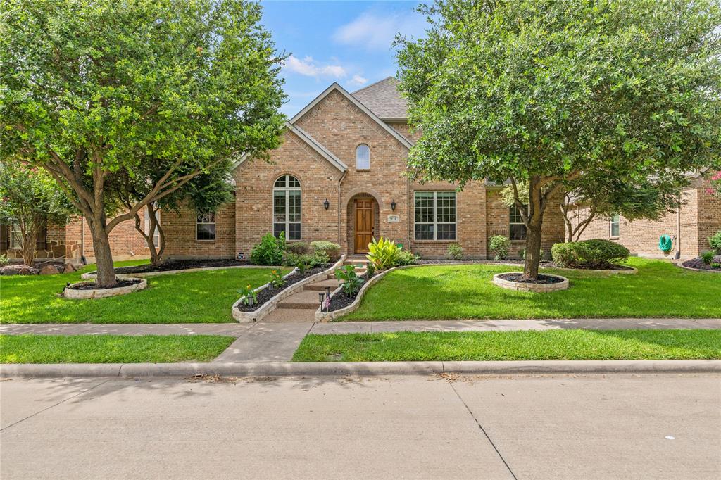 931 N Birdsong Drive Property Photo 1