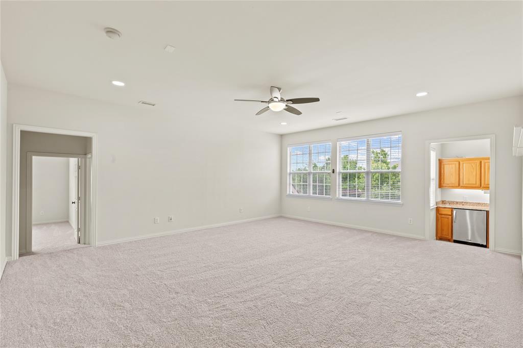 931 N Birdsong Drive Property Photo 28