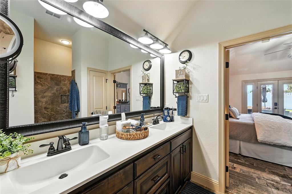 6513 Deer Horn Drive Property Photo 16