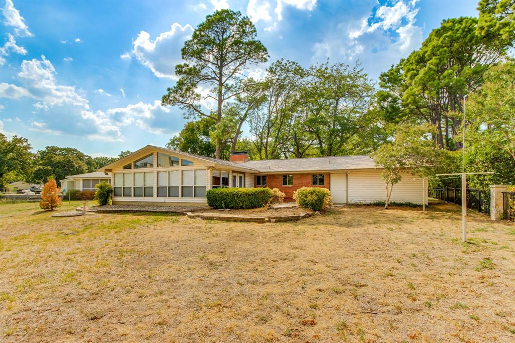 1822 Silverside Drive Property Photo 1