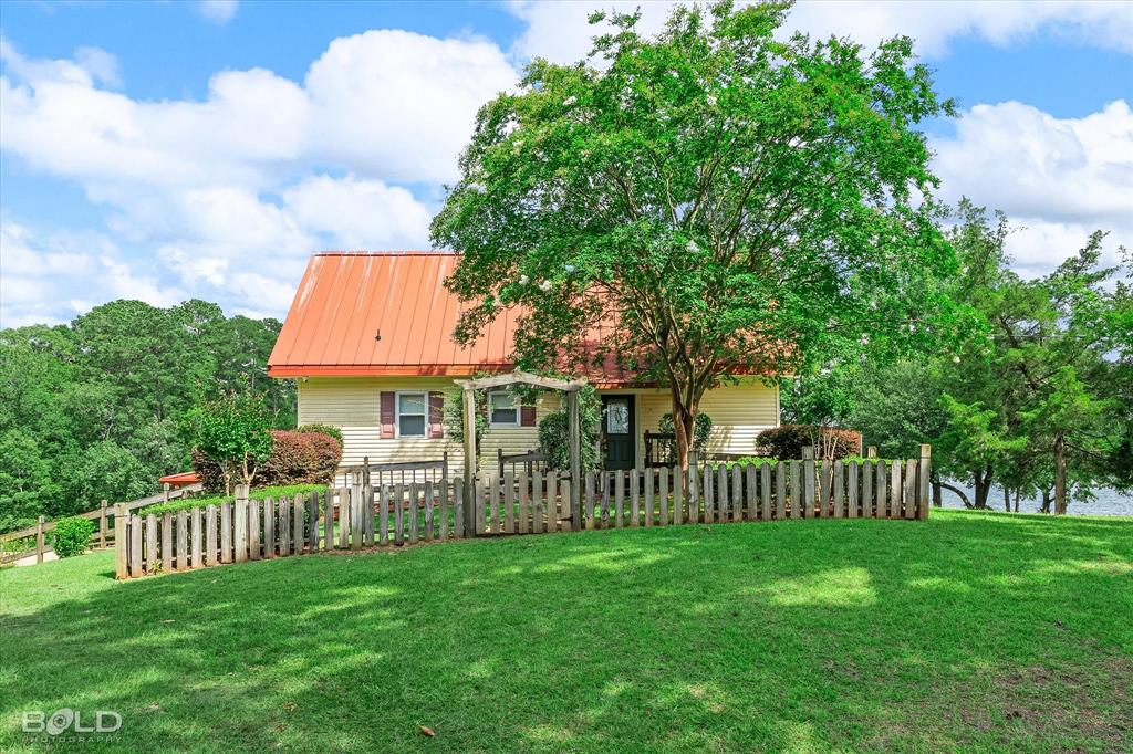 213 Bluebird Lane