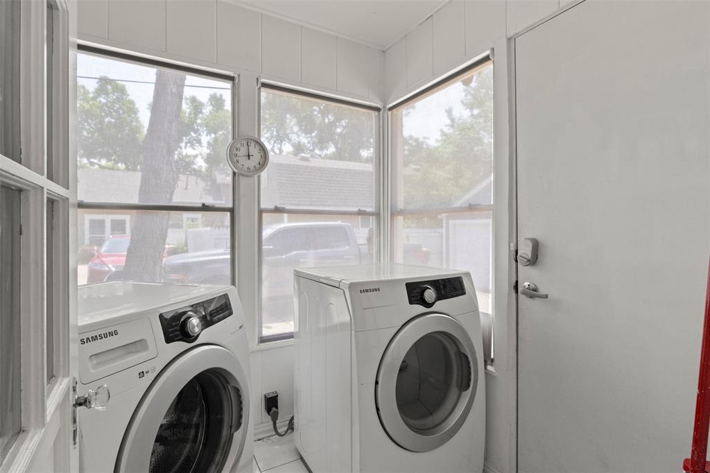 810 18th Street Property Photo 18