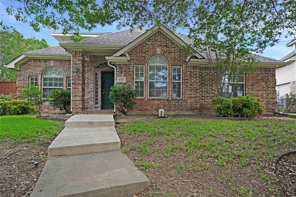 8201 Fountain Ridge Drive Property Photo 1
