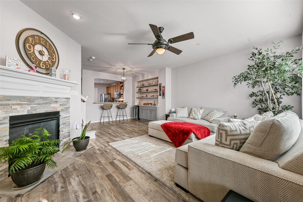 2552 Chambers Drive