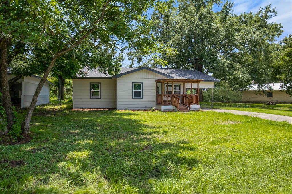121 Circle Drive Property Photo 1