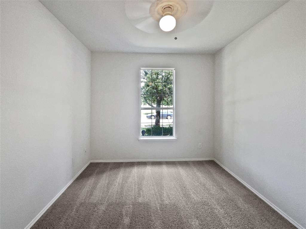 1241 Ducks Landing Property Photo 15