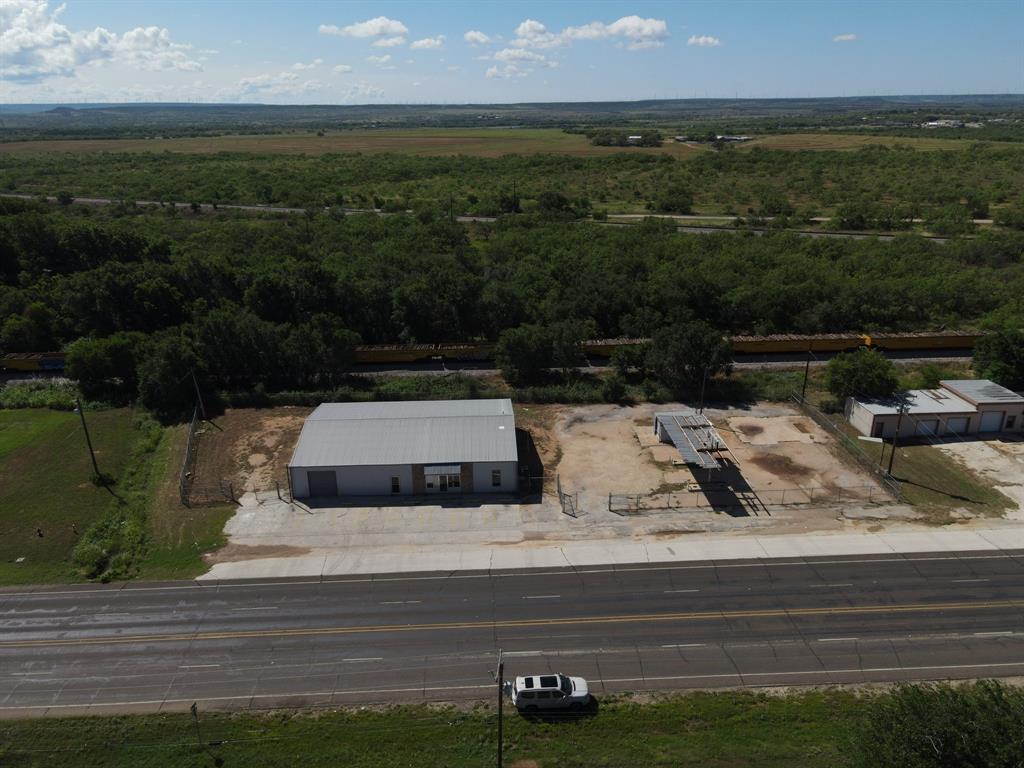 1702 E Broadway Street Property Photo