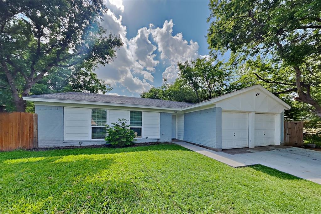 5821 Dunson Drive Property Photo 1