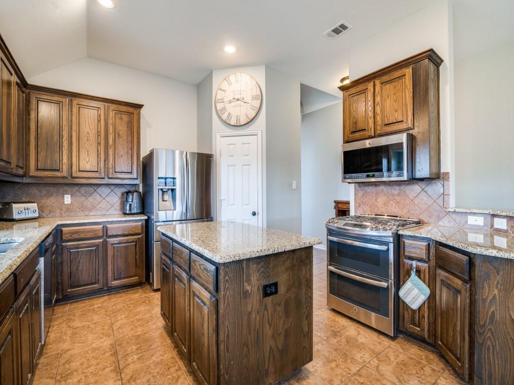 776 River Rock Lane Property Photo 8