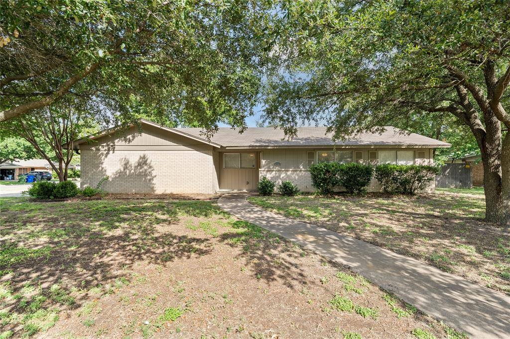 1831 Mountainview Drive Property Photo 1