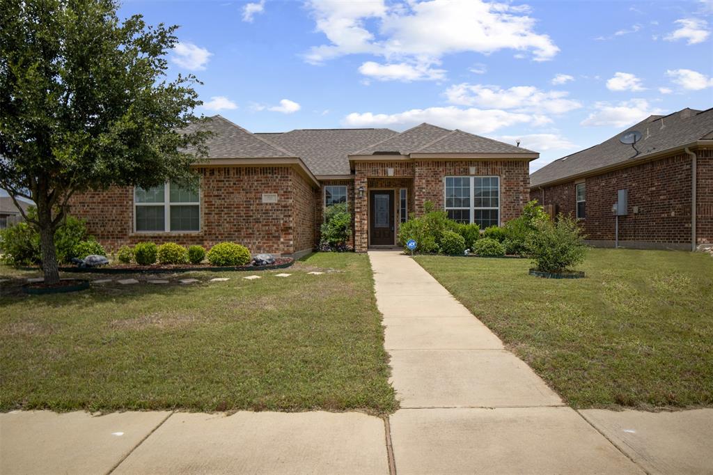 717 Roaring Springs Drive Property Photo 1