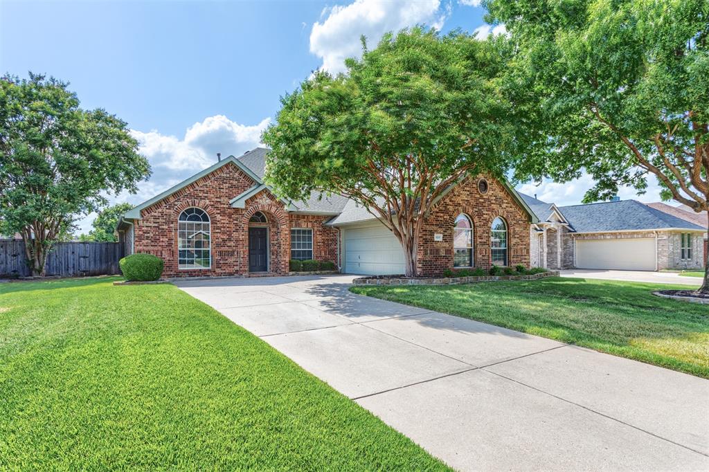 1017 Nickerson Lane