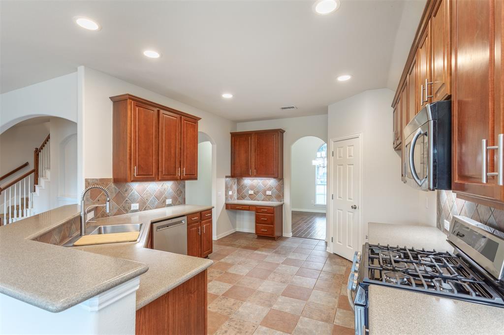 1017 Nickerson Lane Property Photo 8