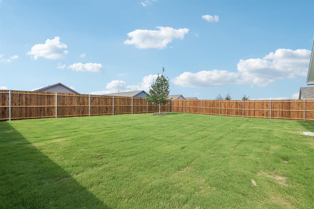 1629 Lercara Lane Property Photo 27