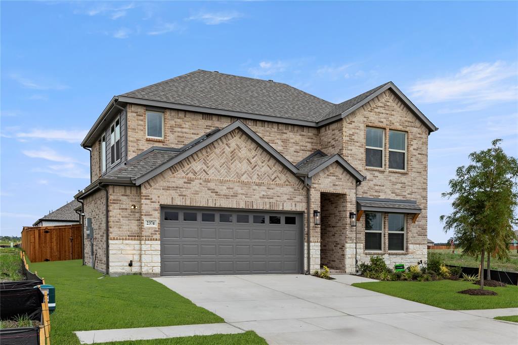 2374 Bell Way Property Photo 4