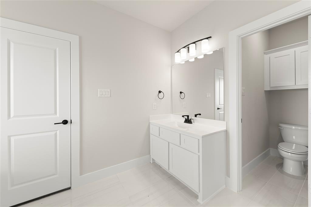 2374 Bell Way Property Photo 24