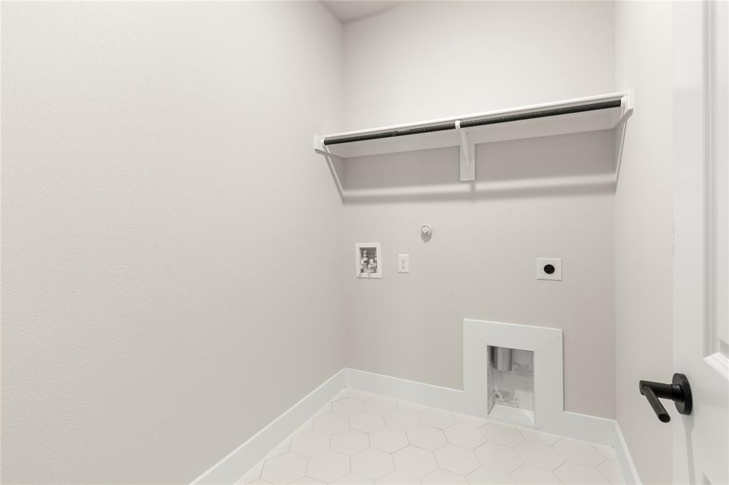 2374 Bell Way Property Photo 28
