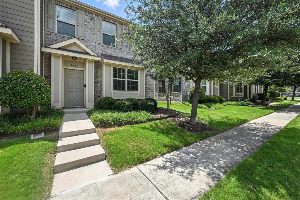 2916 Peyton Brook Drive Property Photo 1