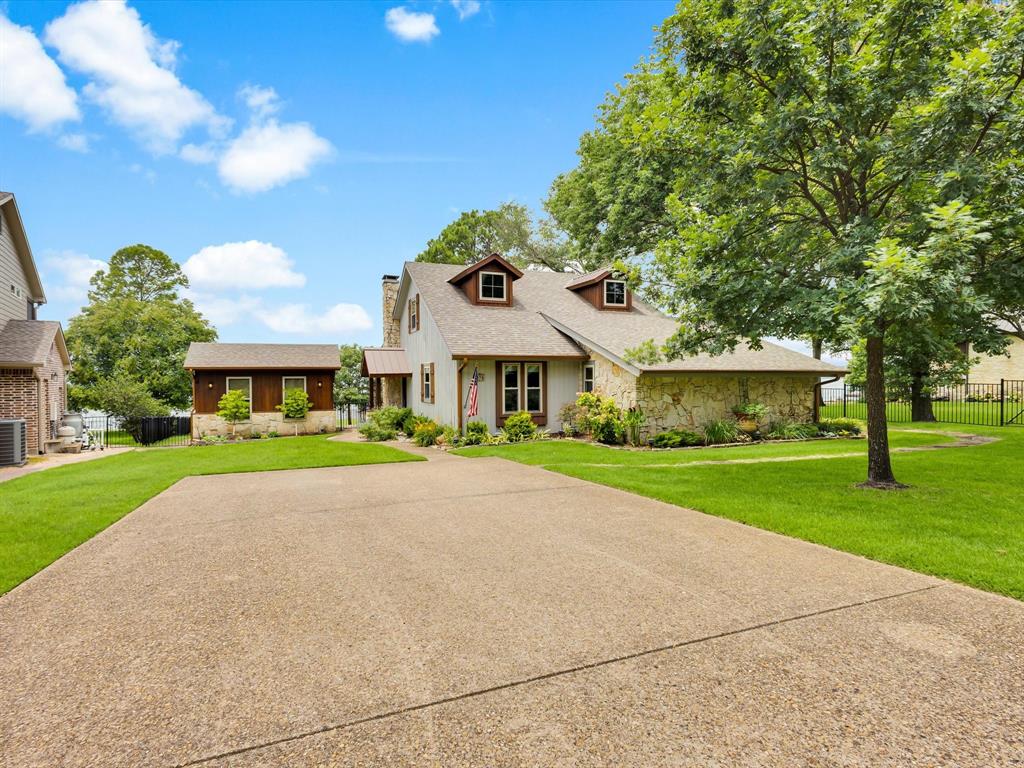 176 Enchanted Drive Property Photo 1