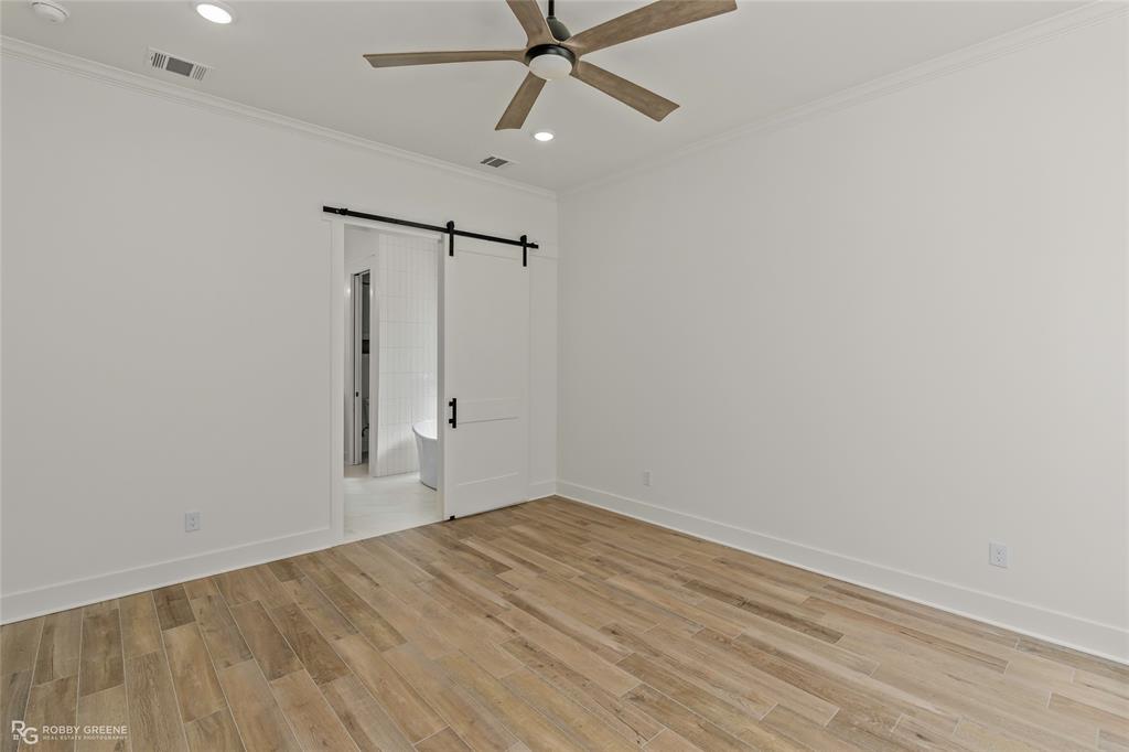 195 Creston Lane Property Photo 16